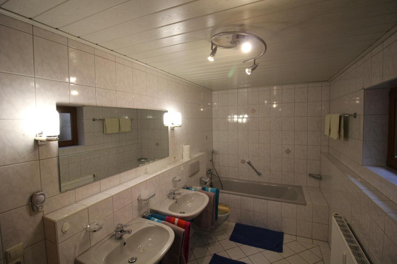 Roetenbacher Wiesen Friedenweiler Esterno foto